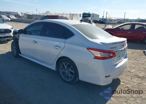 2015 Nissan Sentra Sr из США, поврежденный, VIN 3N1AB7AP7FY311722
